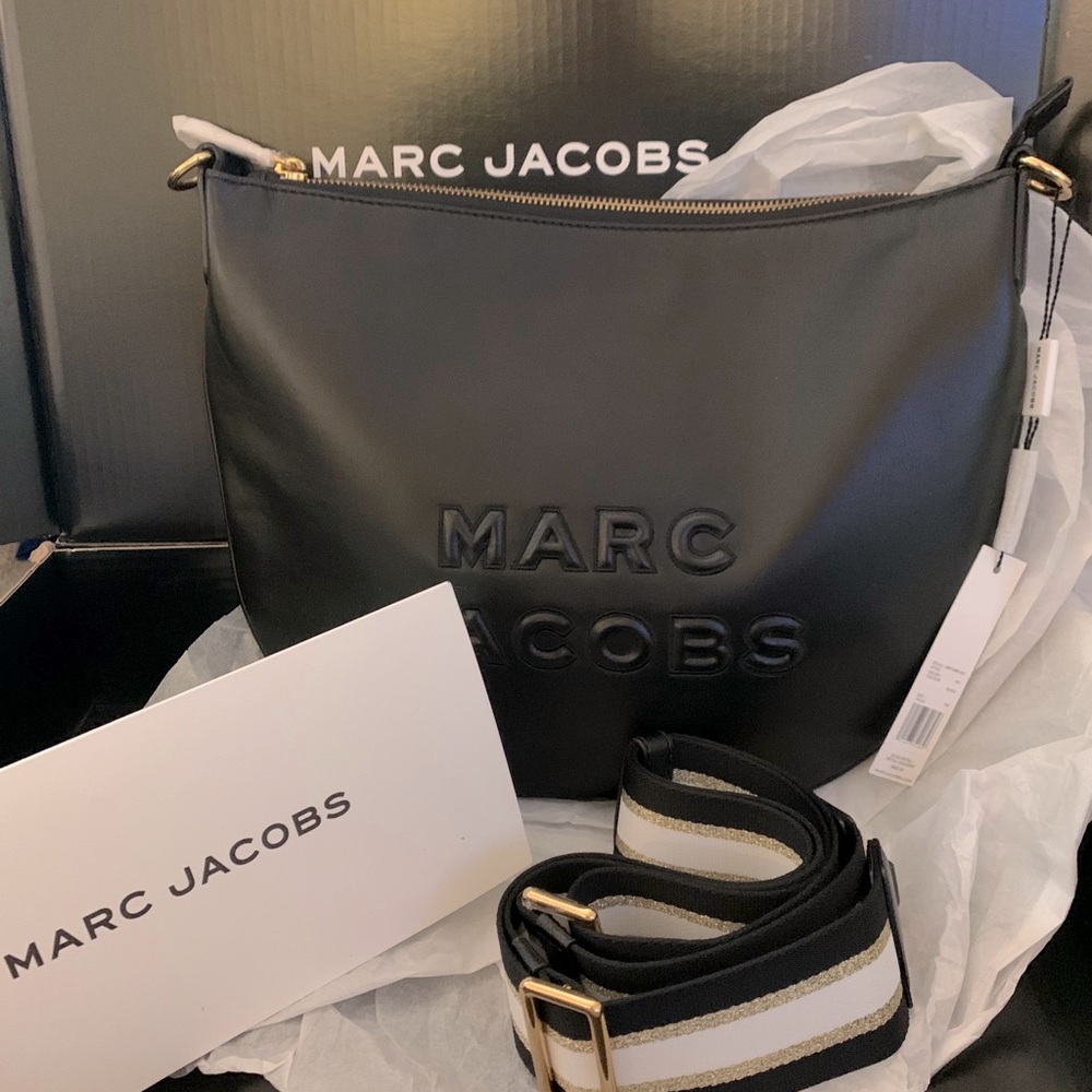NWT  MARC JACOBS LEATHER HOBO